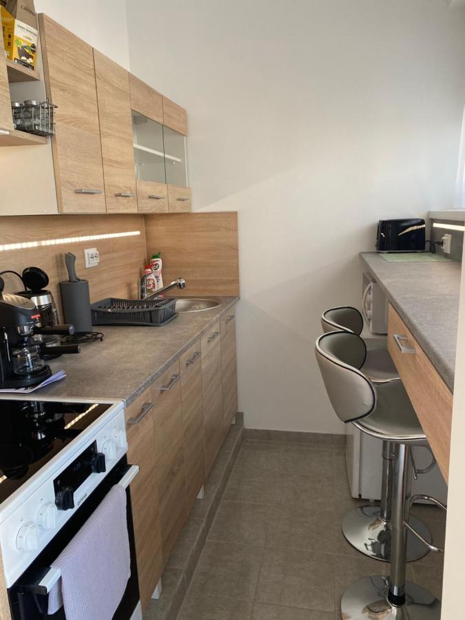 Katica Apartman Дьєр Екстер'єр фото