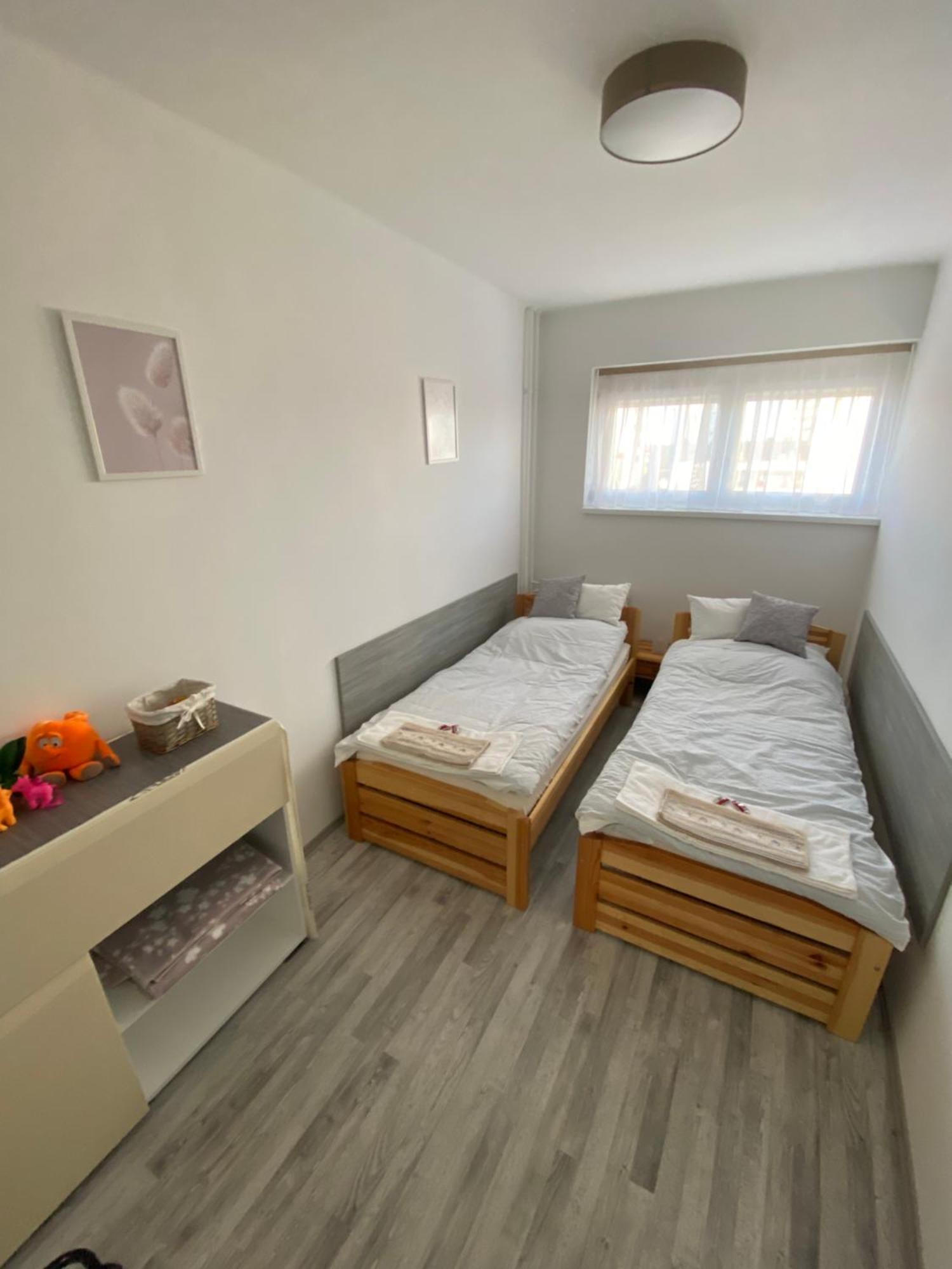 Katica Apartman Дьєр Екстер'єр фото